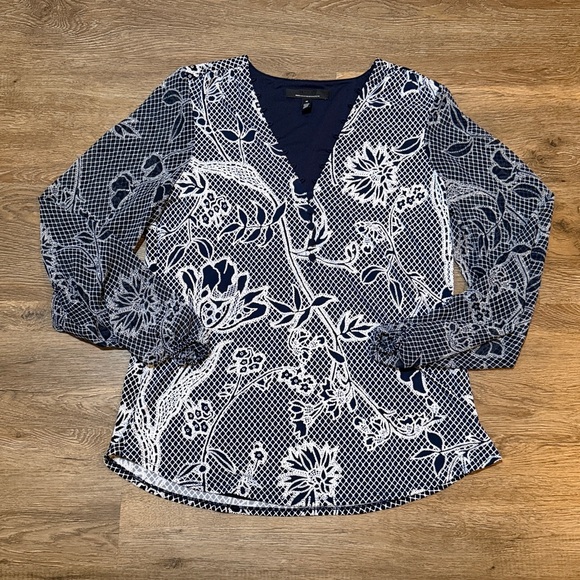 White House Black Market Matte Jersey Woven Sleeve Blouse in Officer Blue - Picture 3 of 7